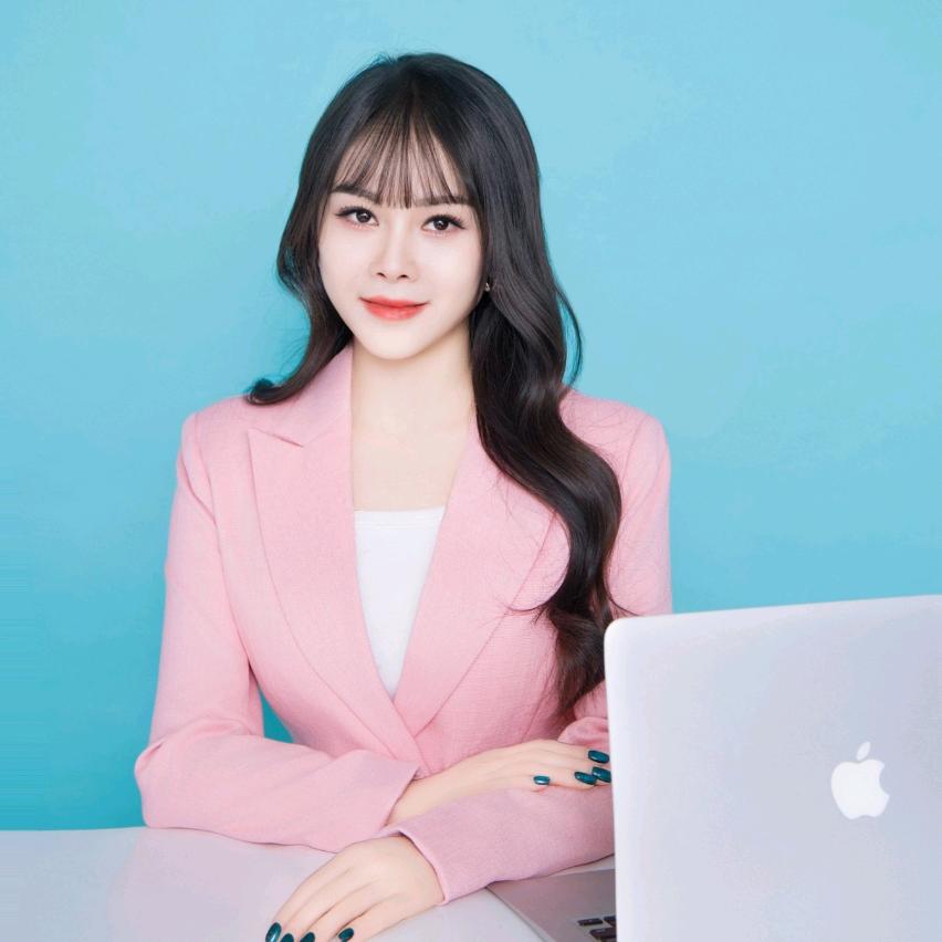 丹丹婚庆囍💞💞囍！💖丹丹化妆造型师