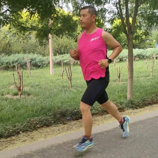 李胖儿