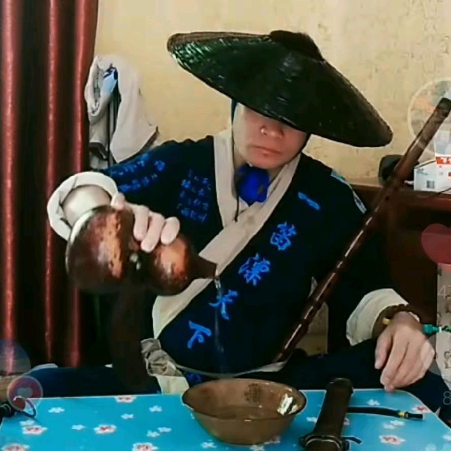 桃花哥，心地善良好人一生平安