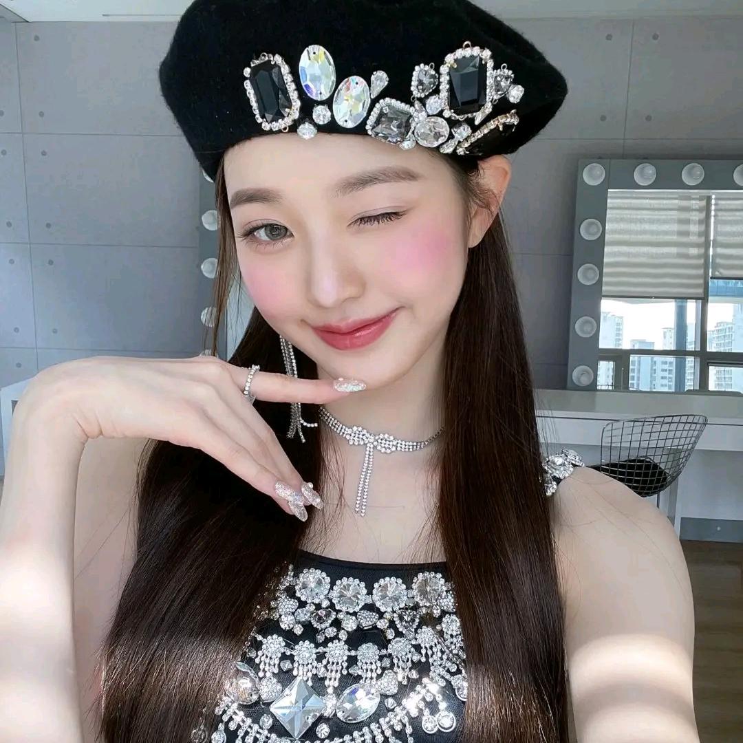晴晴子（偷懒版）