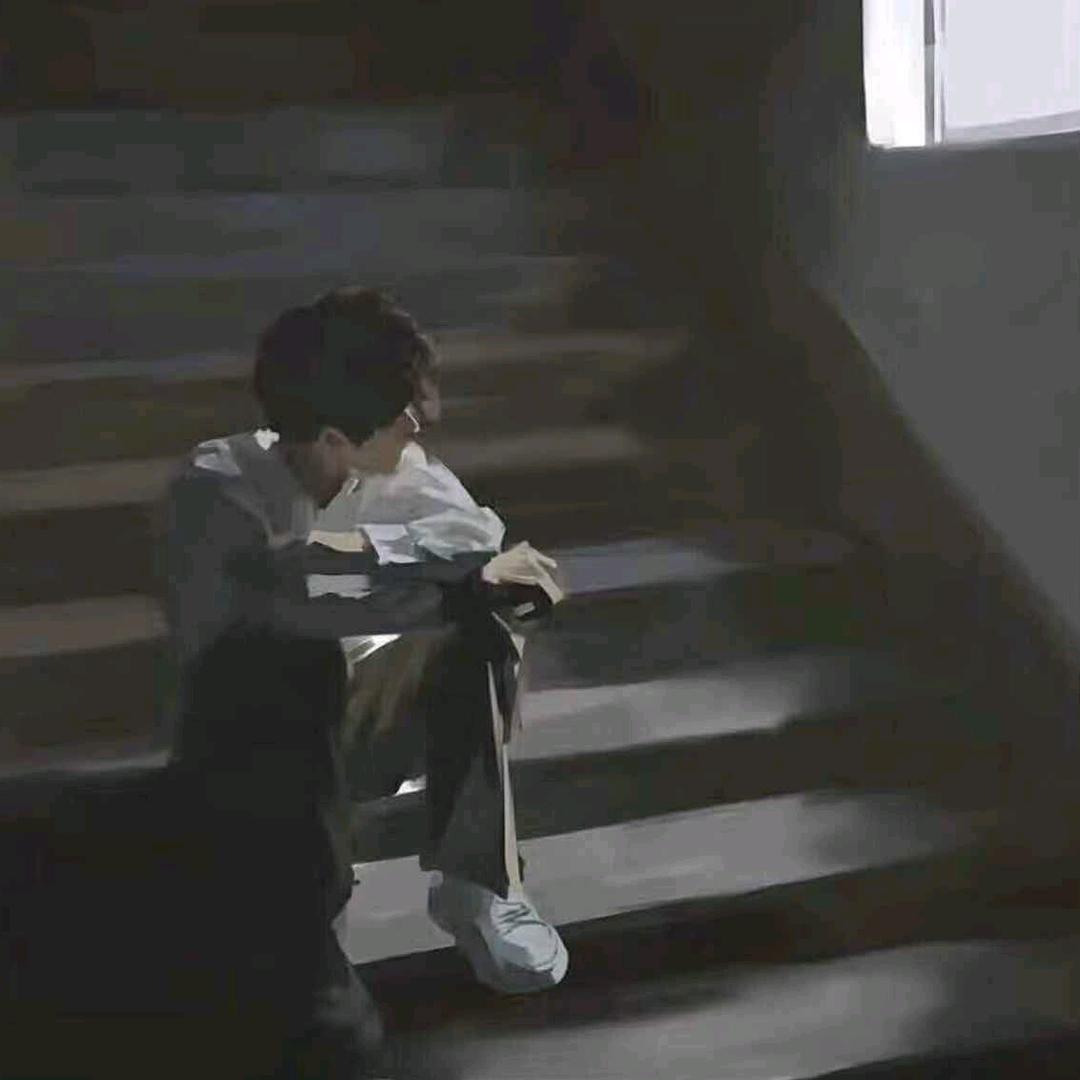 此间
