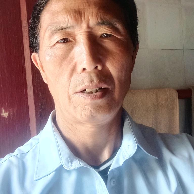 i何天恩