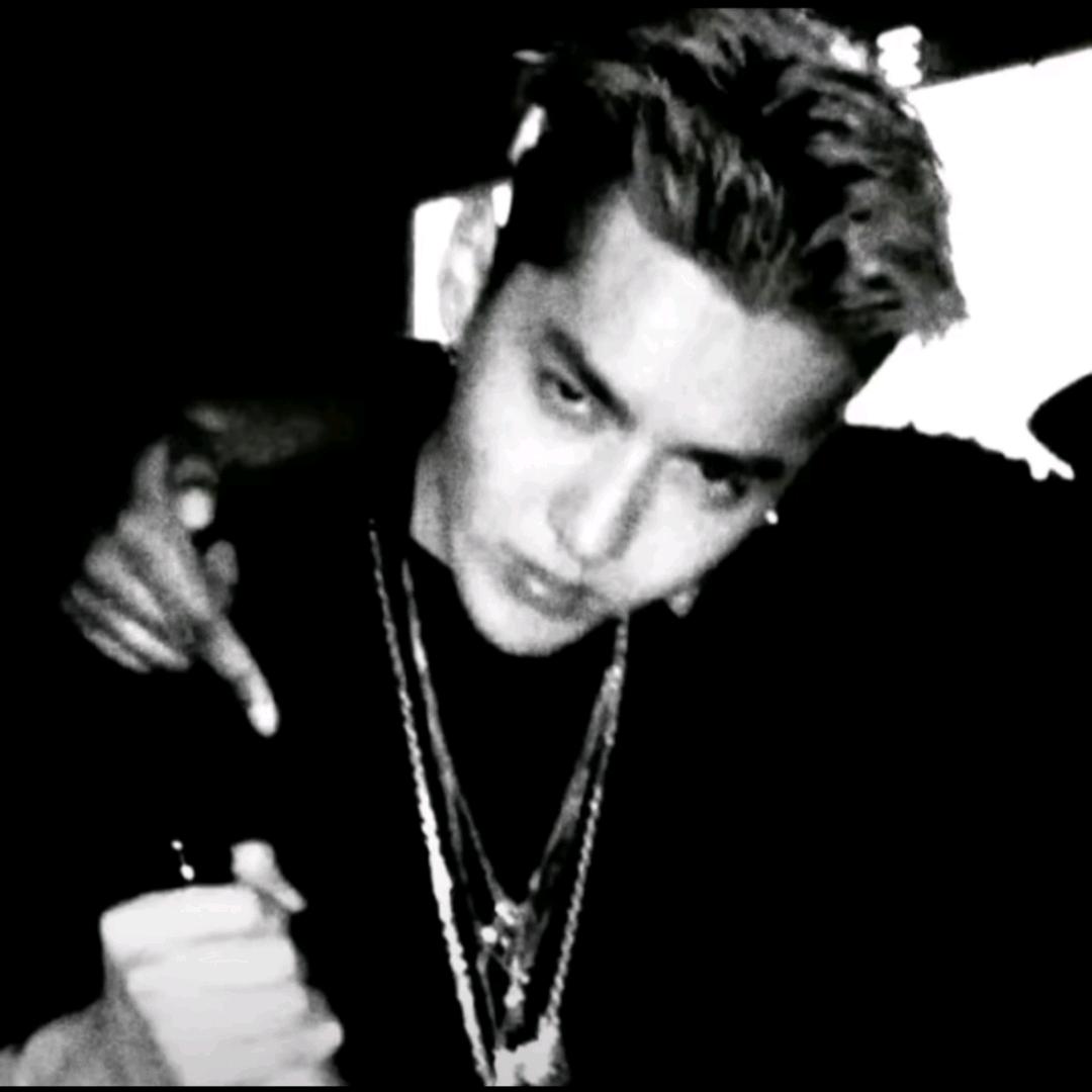 Kris wuuu