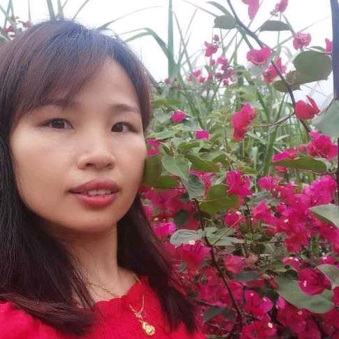 沐沐《美食橱柜》分享在橱窗