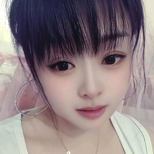 带刺的玫瑰