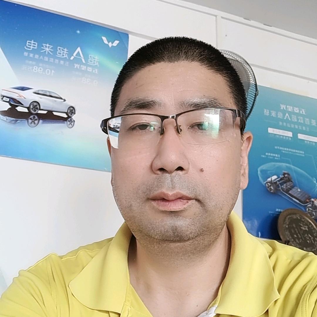 大余比亚迪  五菱汽车老田