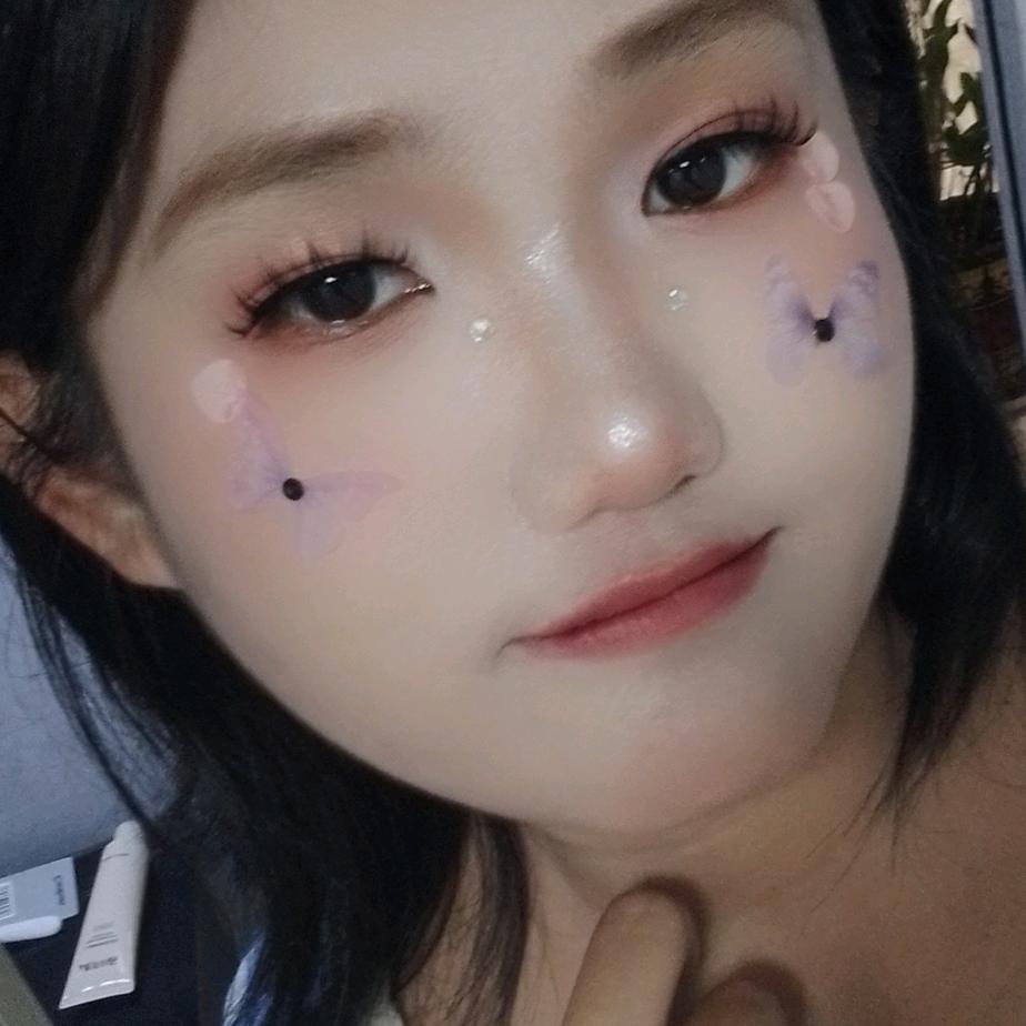 玉林啊艳吖💓