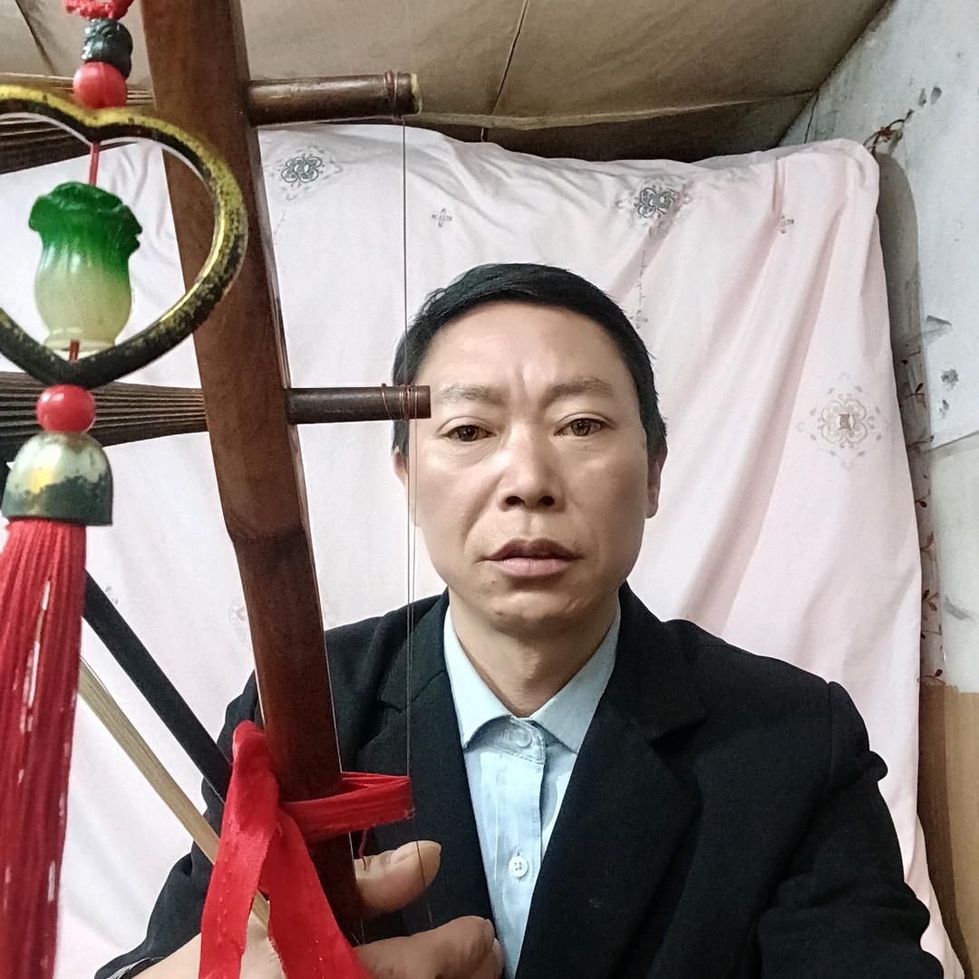 章增荣