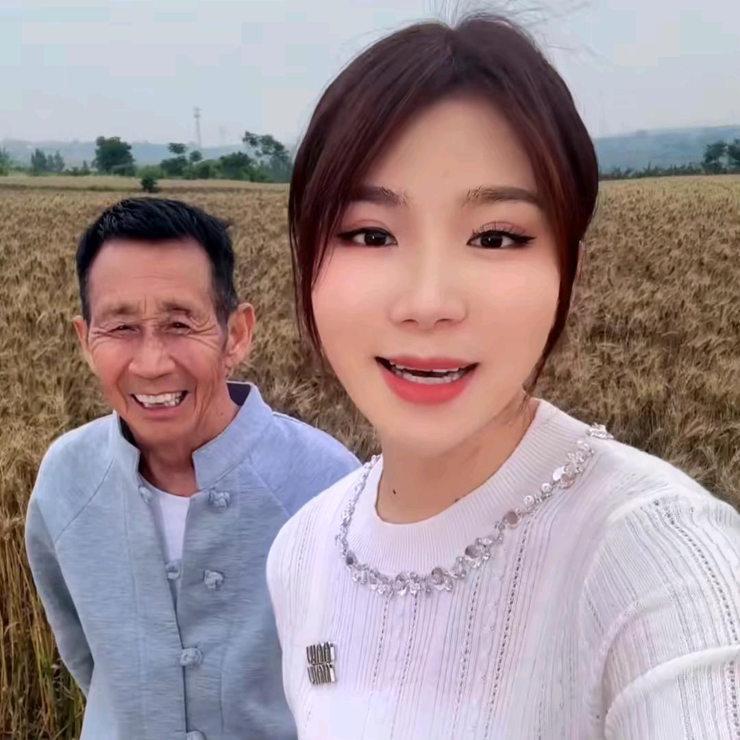 金其🕊直播甄选