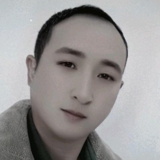 皇甫家族🇨🇳啊峰