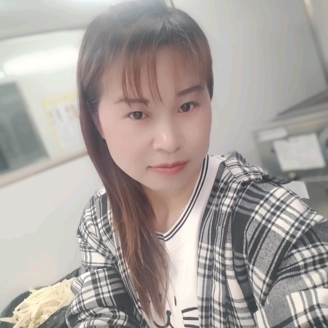 小霞咪