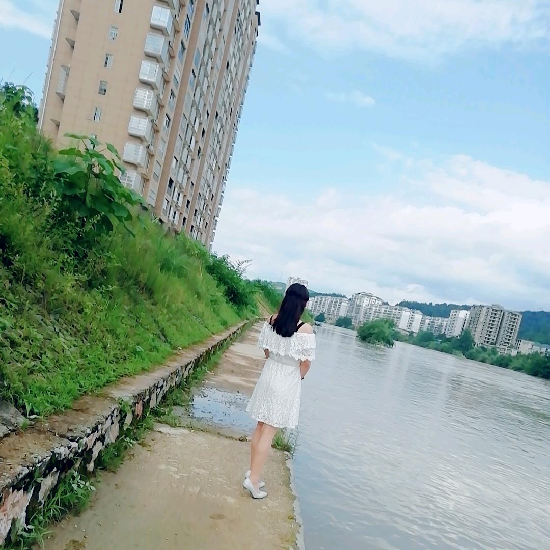 芳妹吖🌸