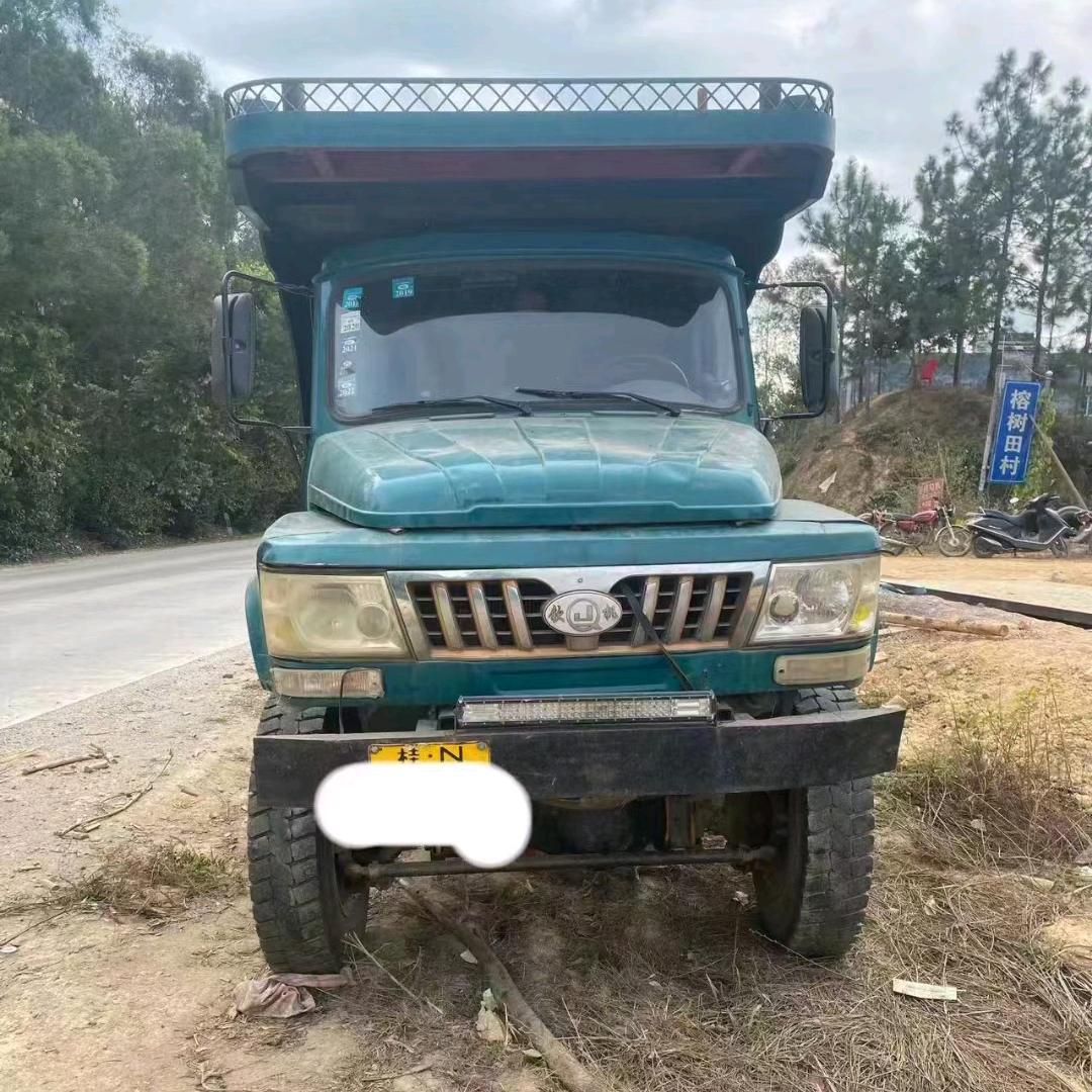梦仍是一样
