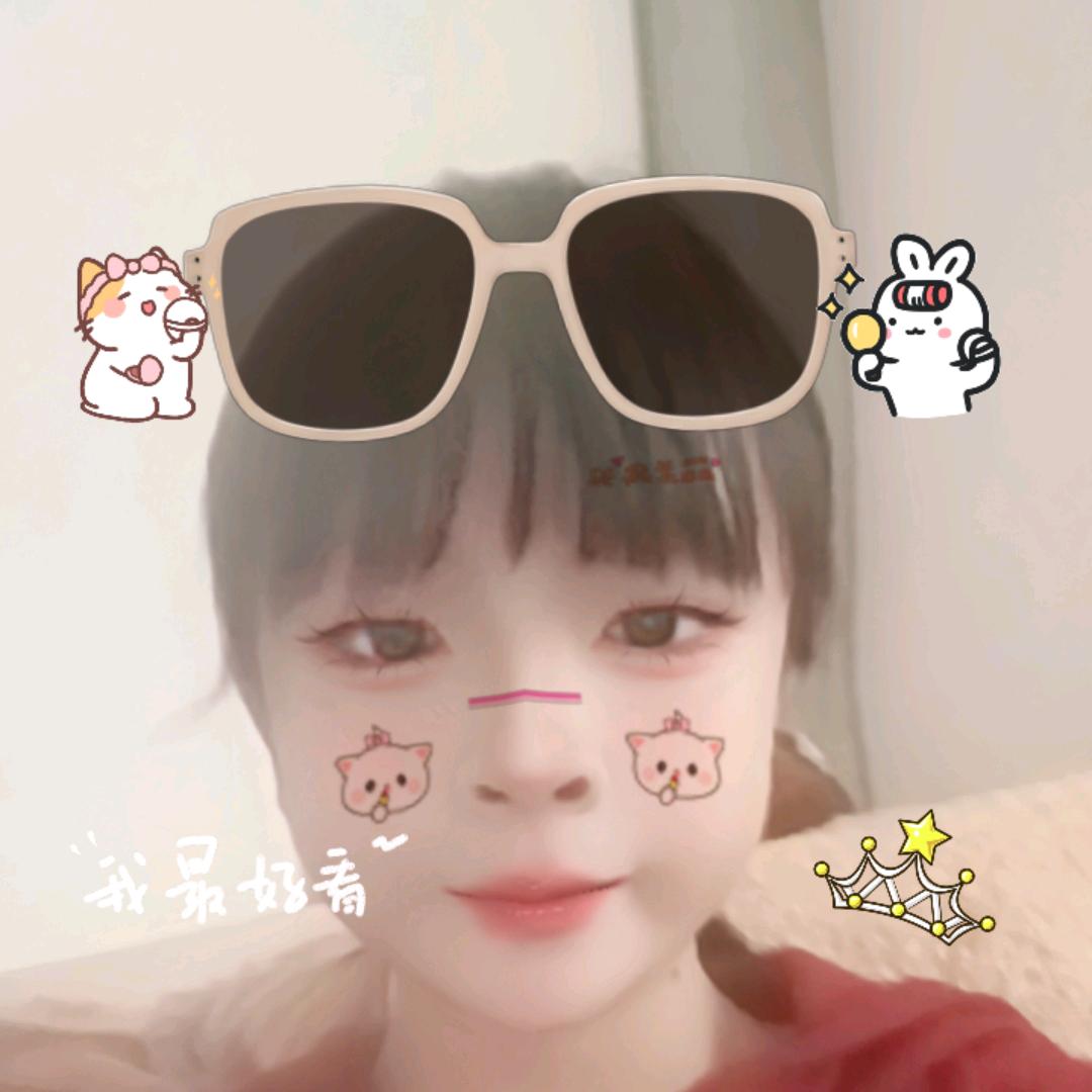 浅笑不语