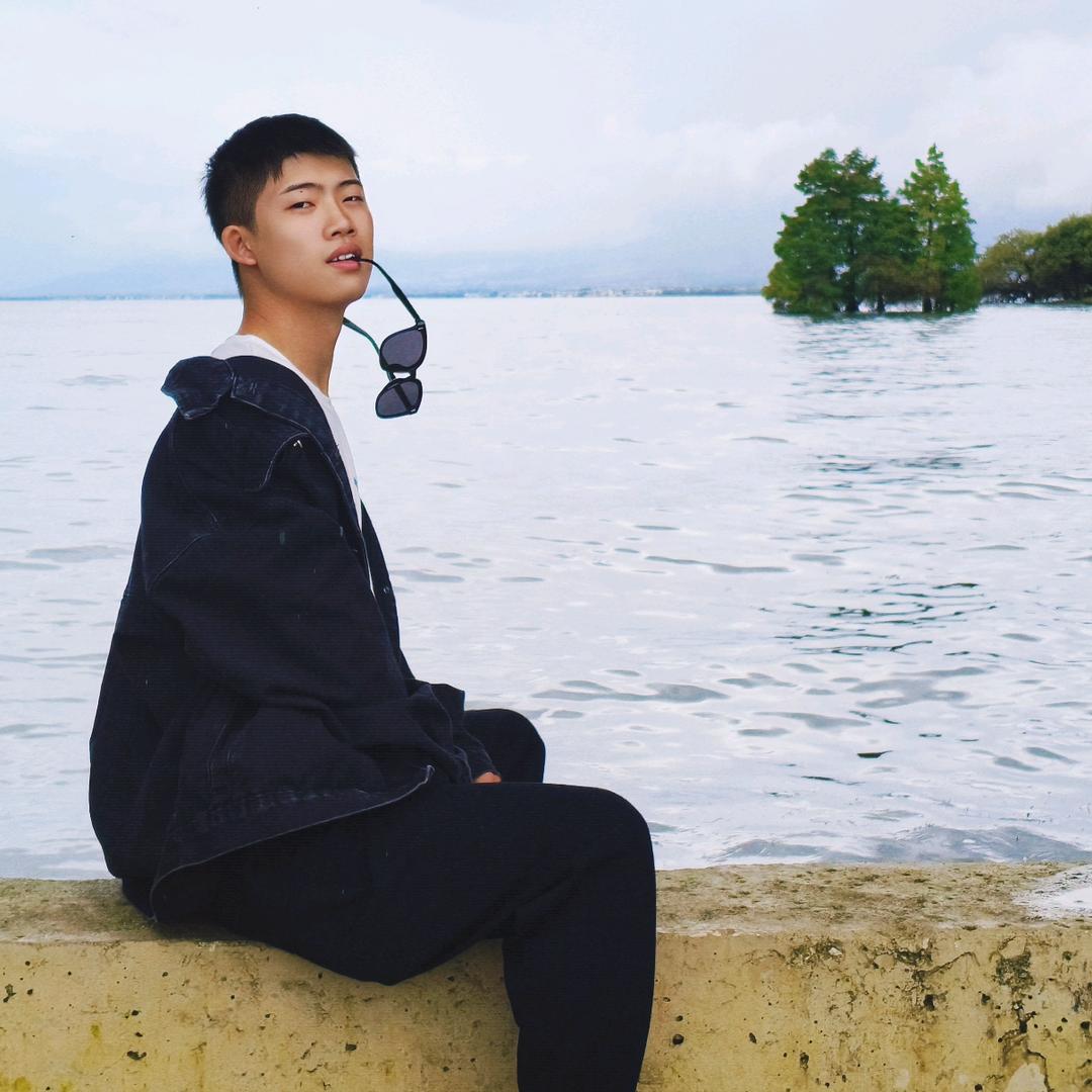 是爱橙子🍊