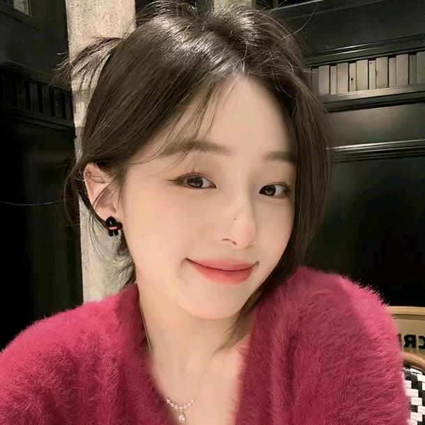 月月吖