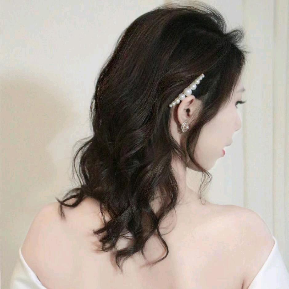 天喜美甲化妆工作室