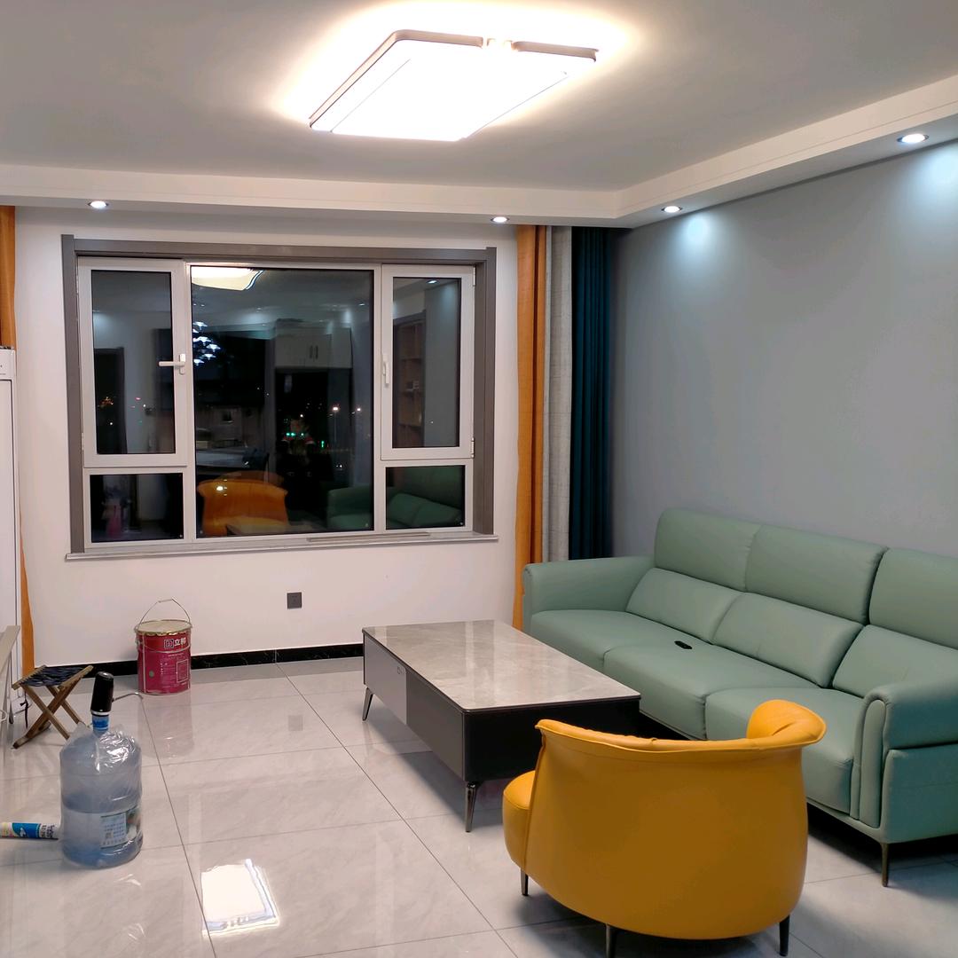 鸿钻全屋定制