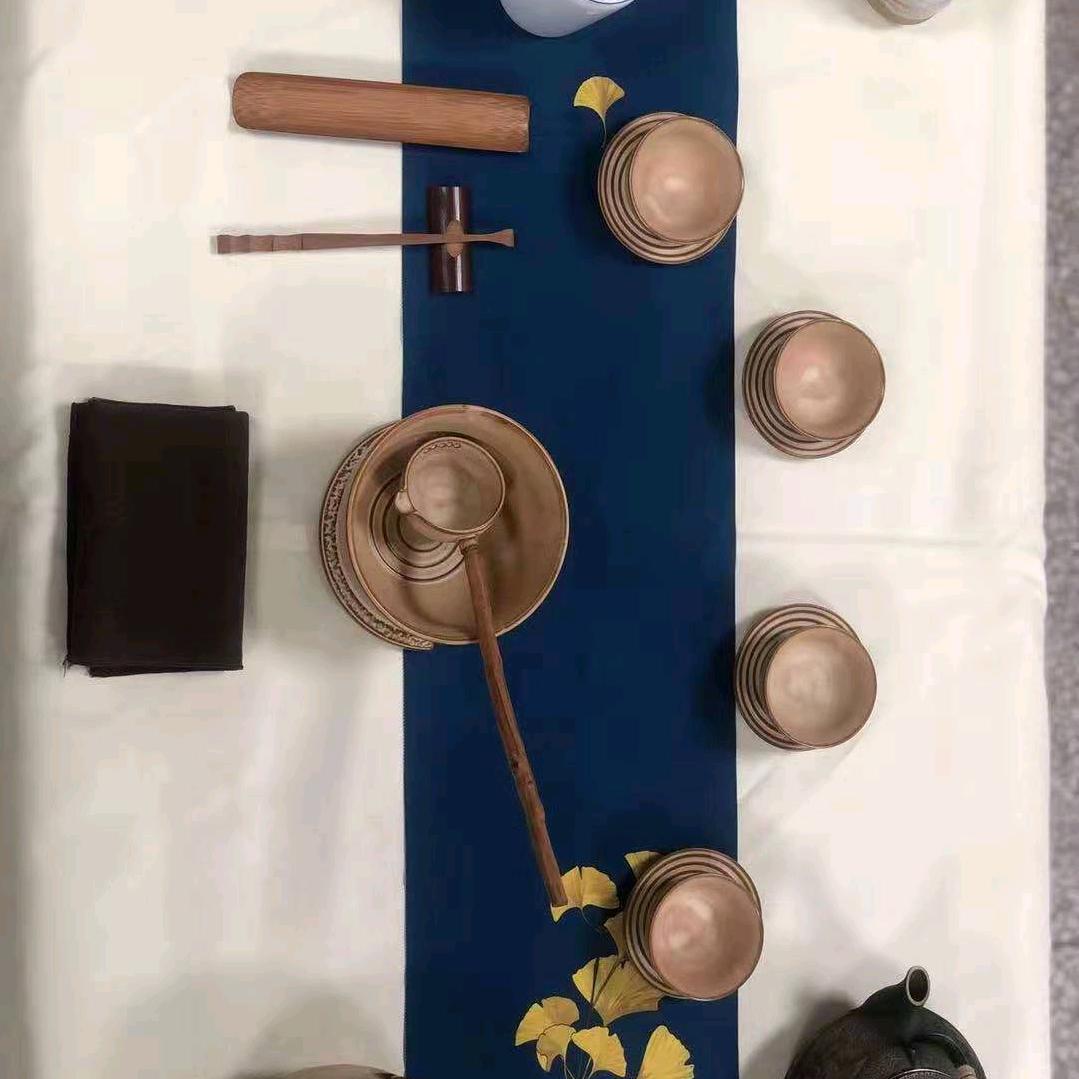 🥸