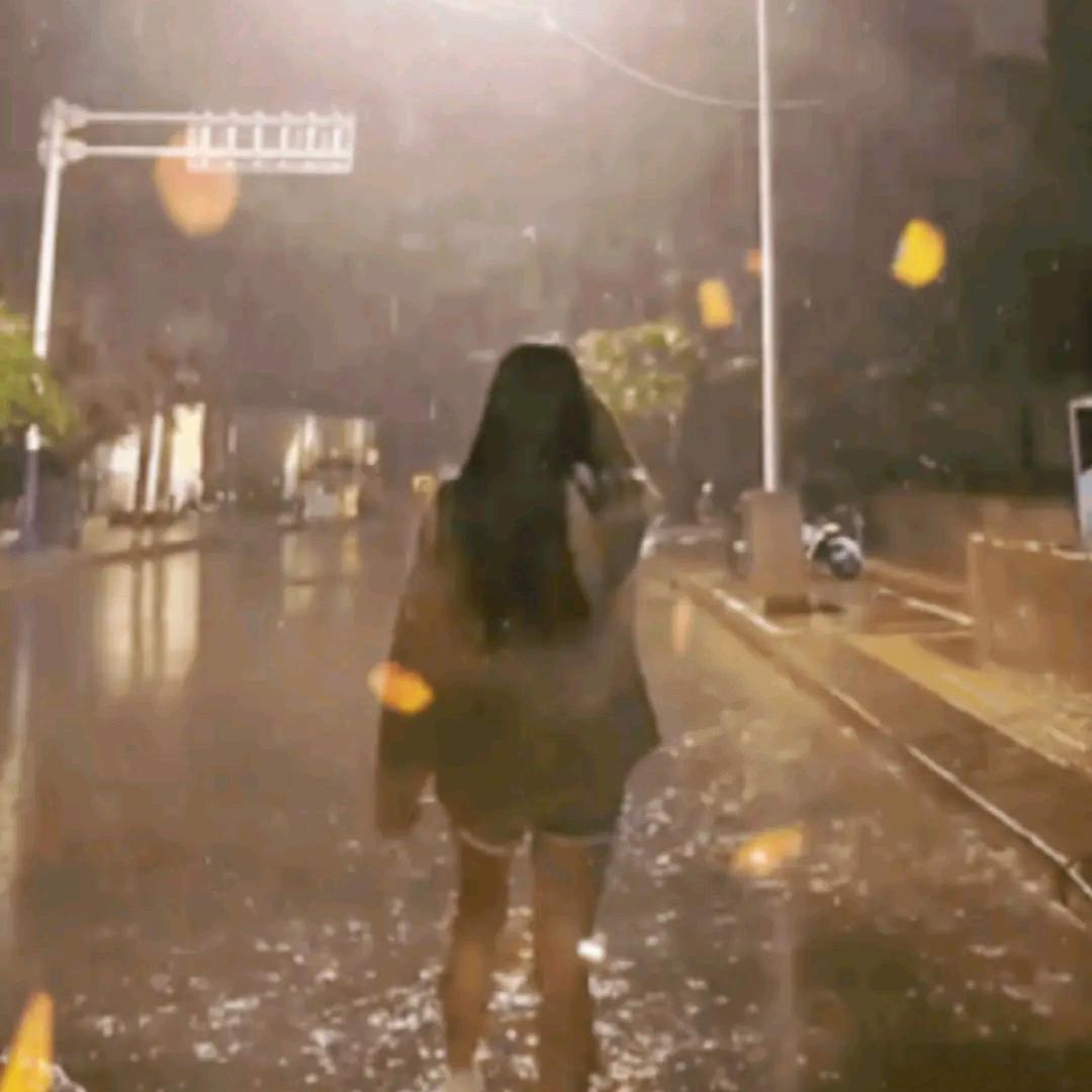 霞光溢彩