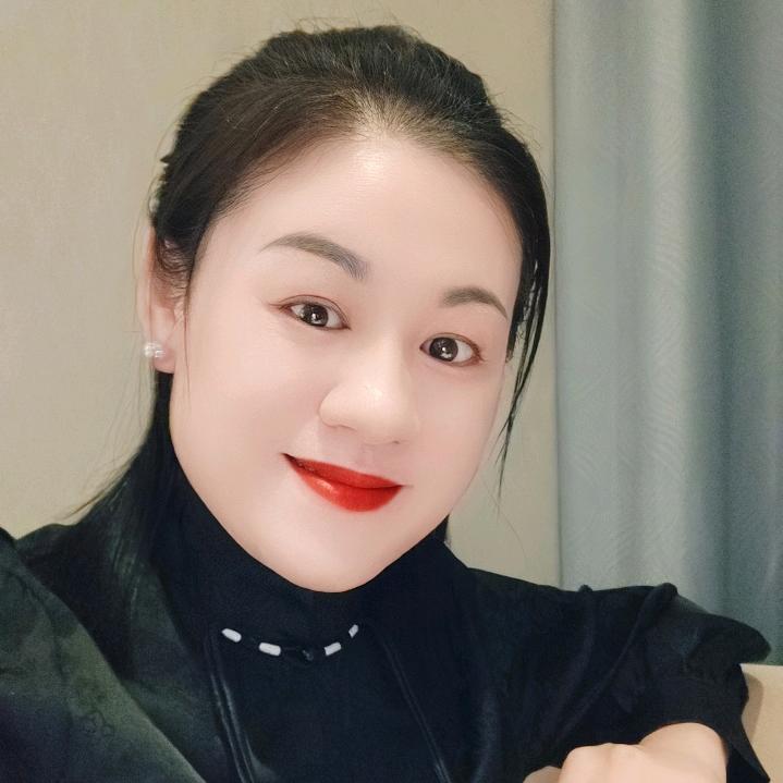 黄丽臻