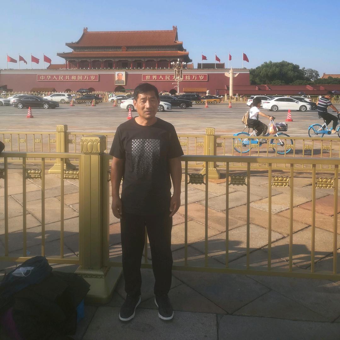 自强不息，厚德载物