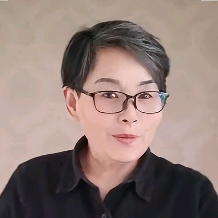 我爱越剧。