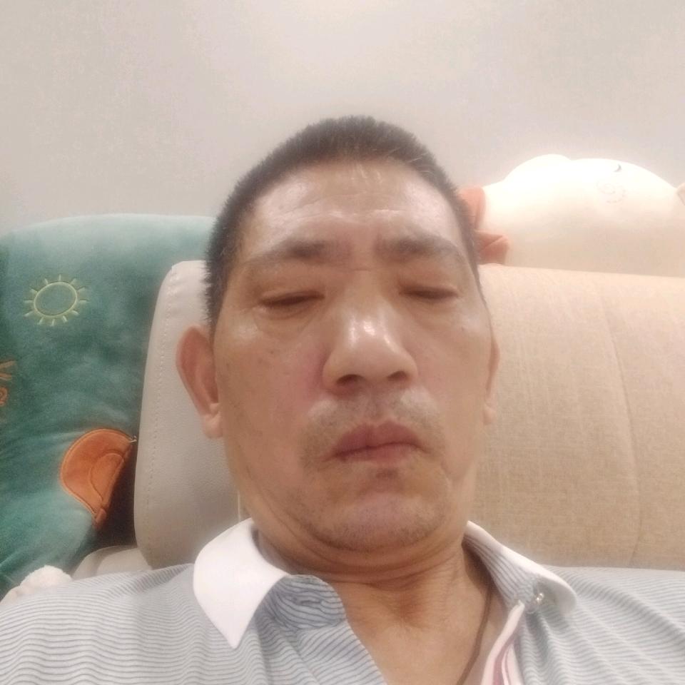王德荣