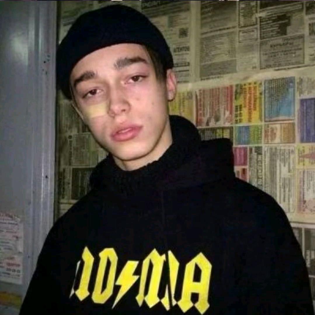 楊Sir.