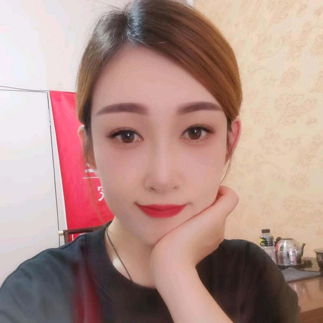 💄格 格'