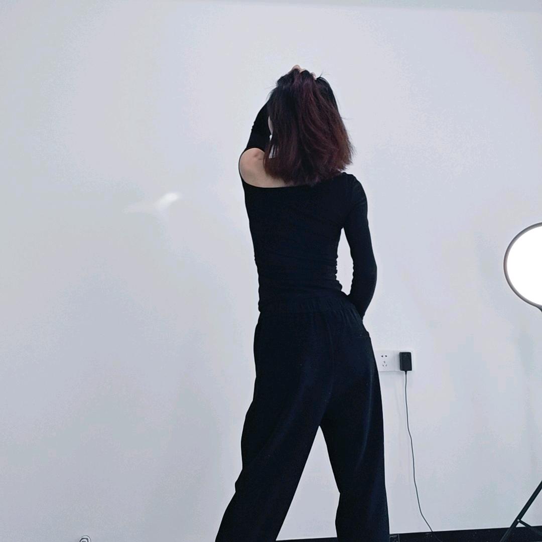 @薇薇子