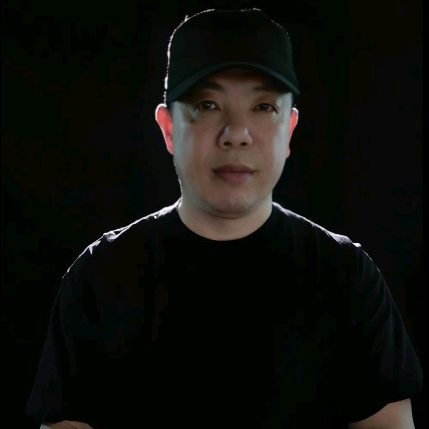 灰盾安防抖技(睿驼)
