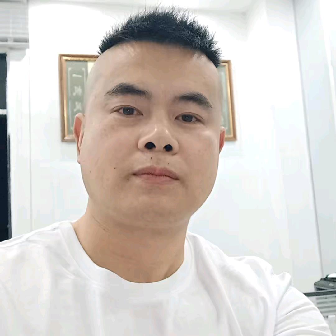 钟飞