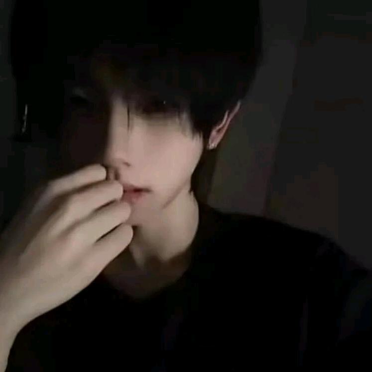 白