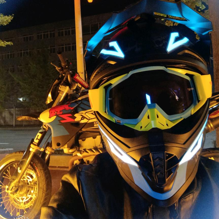 向💰看拥有一切