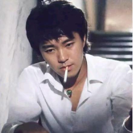 刚哥（无人扶我青云志我自烂泥不上墙）