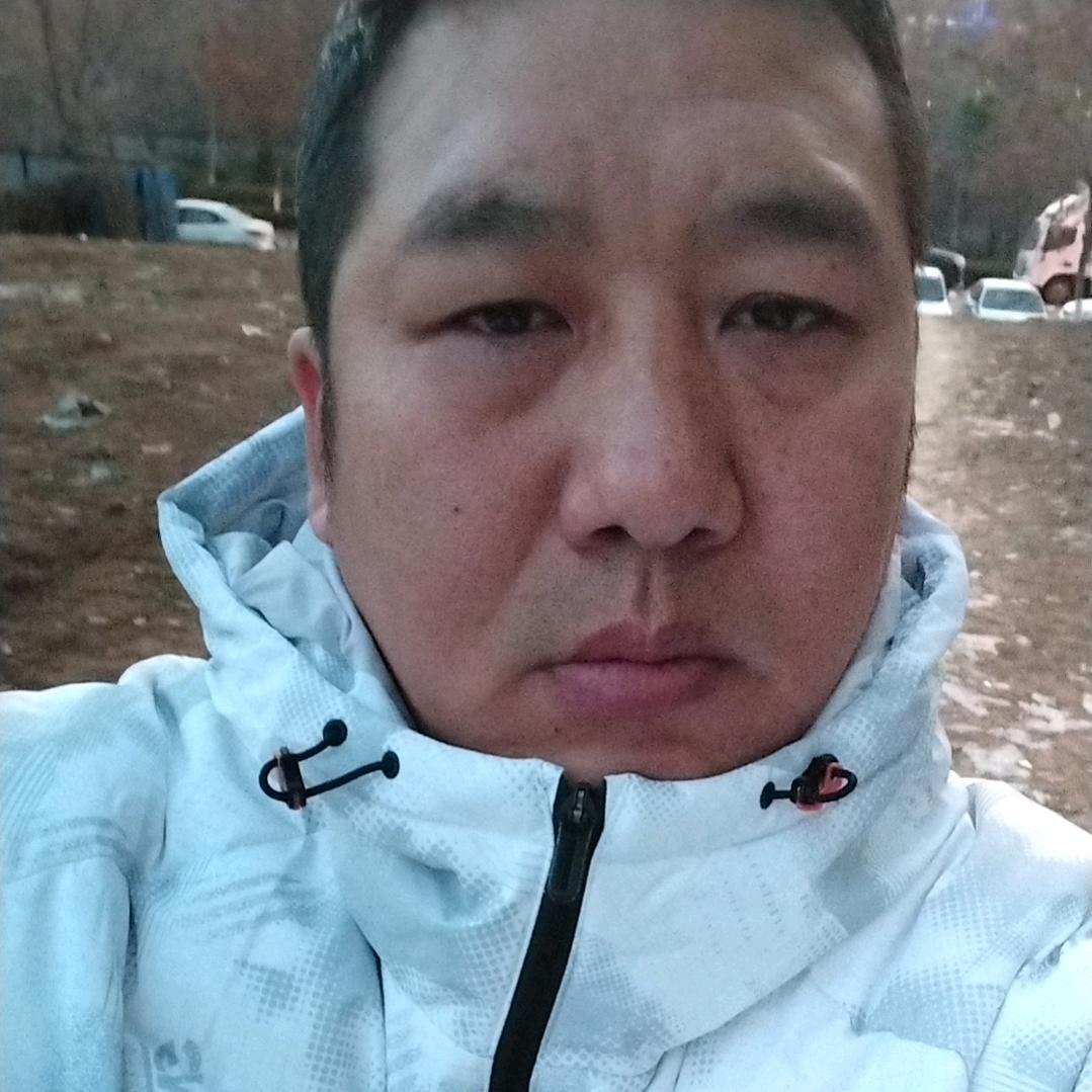 华伟相伴