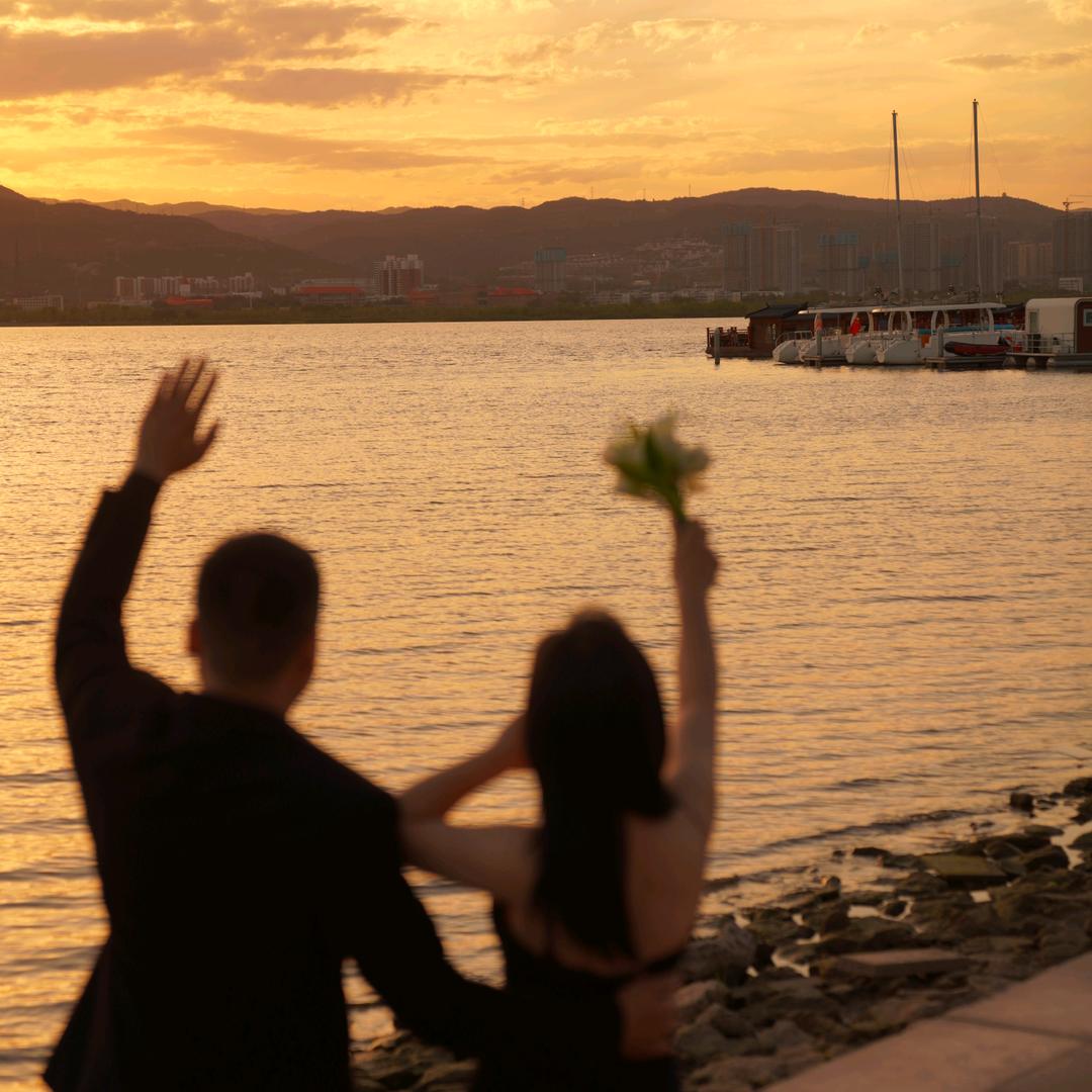 @是你的婧婧吖👄