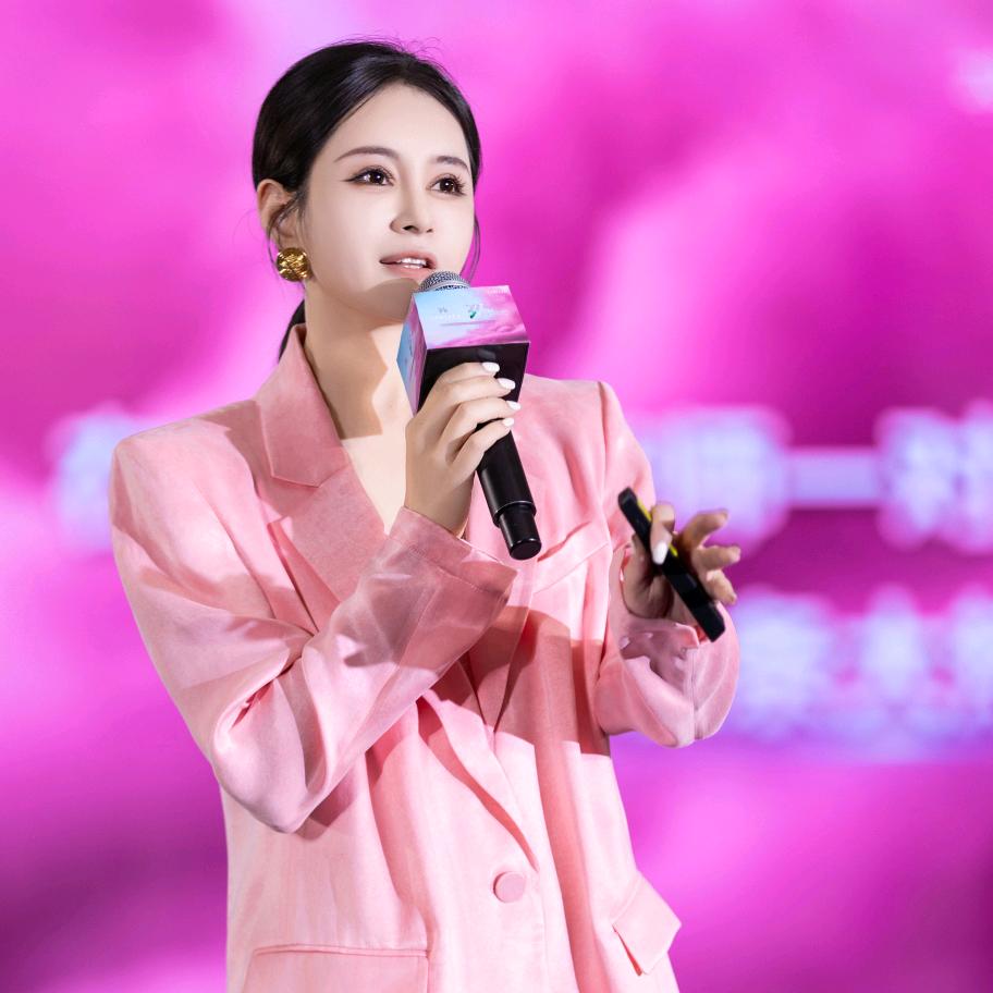 徽姑娘 云婷