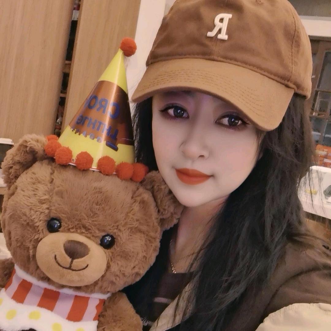 ୧⍤⃝阳小妞💧