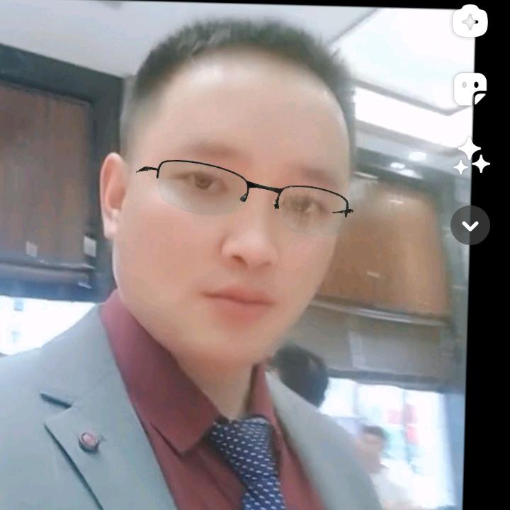 神龙☞卧虎