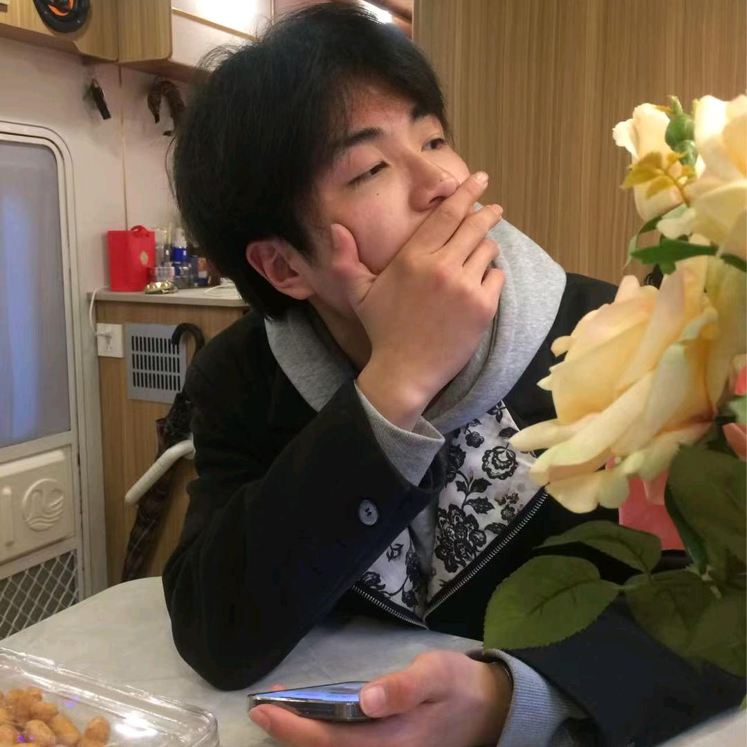 丁浩楠【探店达人】