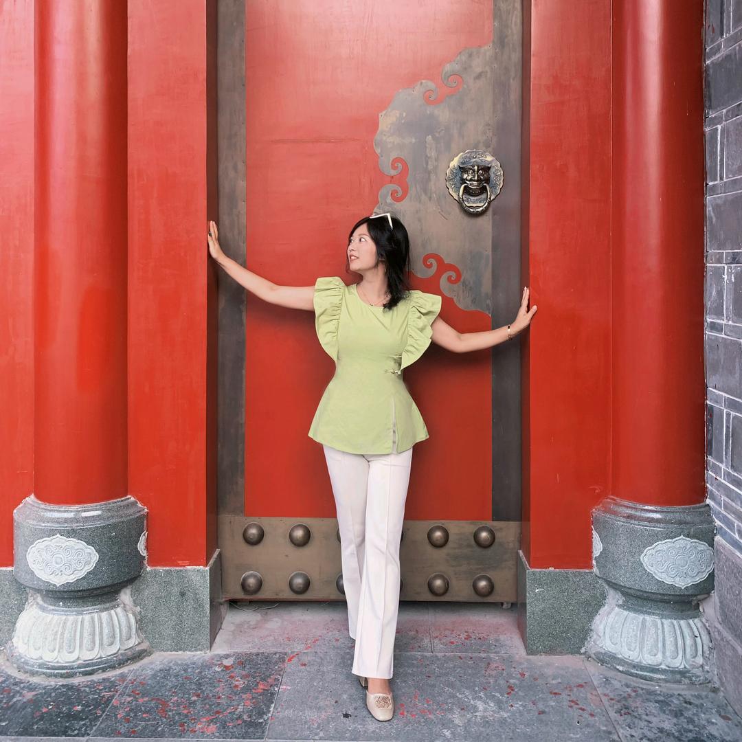 艳子老师