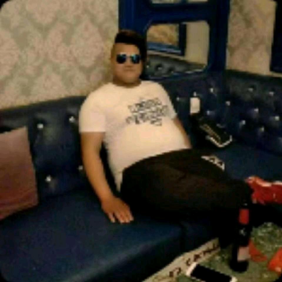 我是世界上最伤感的男人