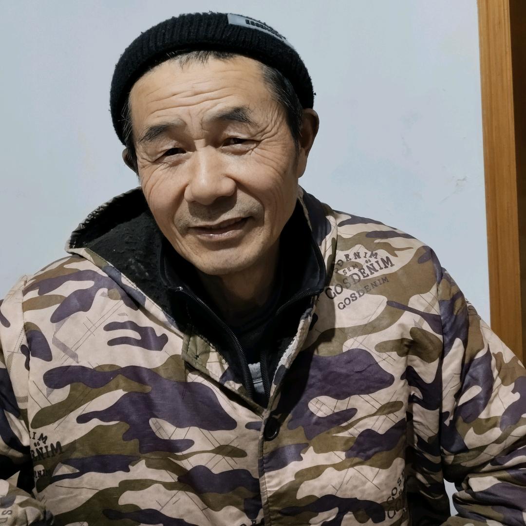 赤国的霍均曜头像