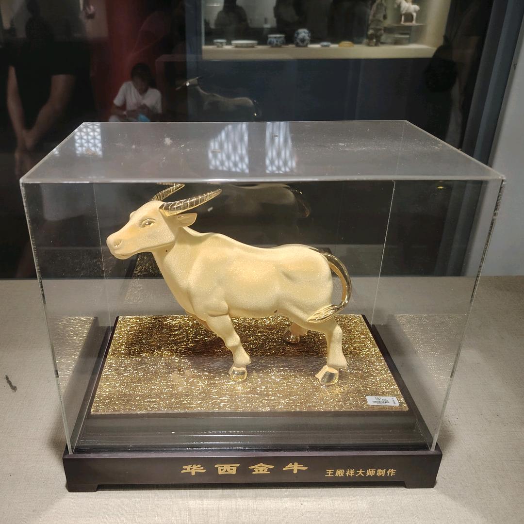 静坐常思己过，闲谈莫论人非