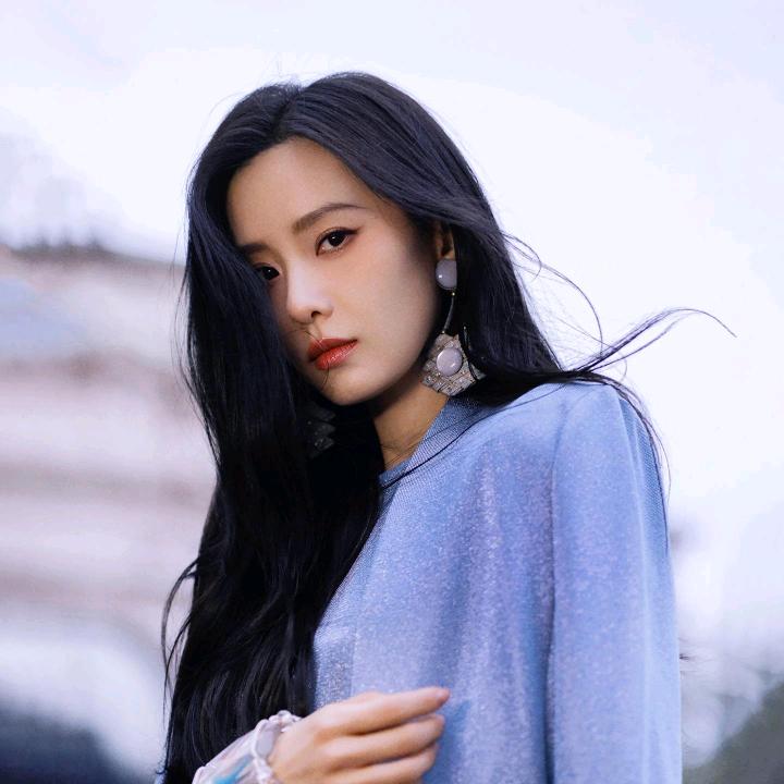 甜芯理科小邓老师