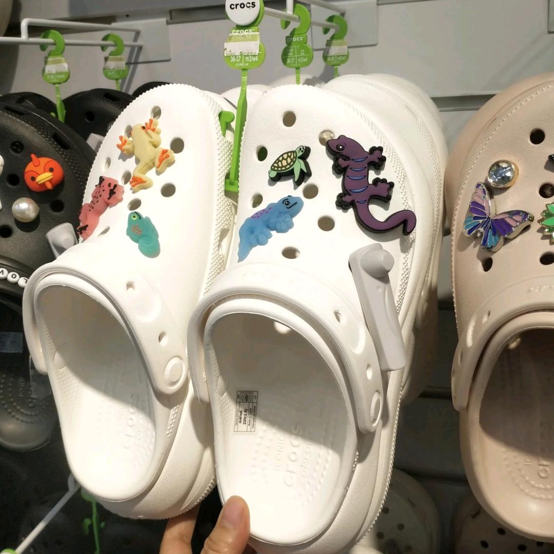 Crocs奥莱折扣