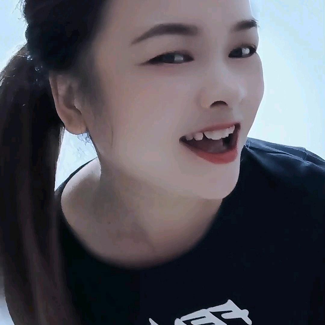 阿丽