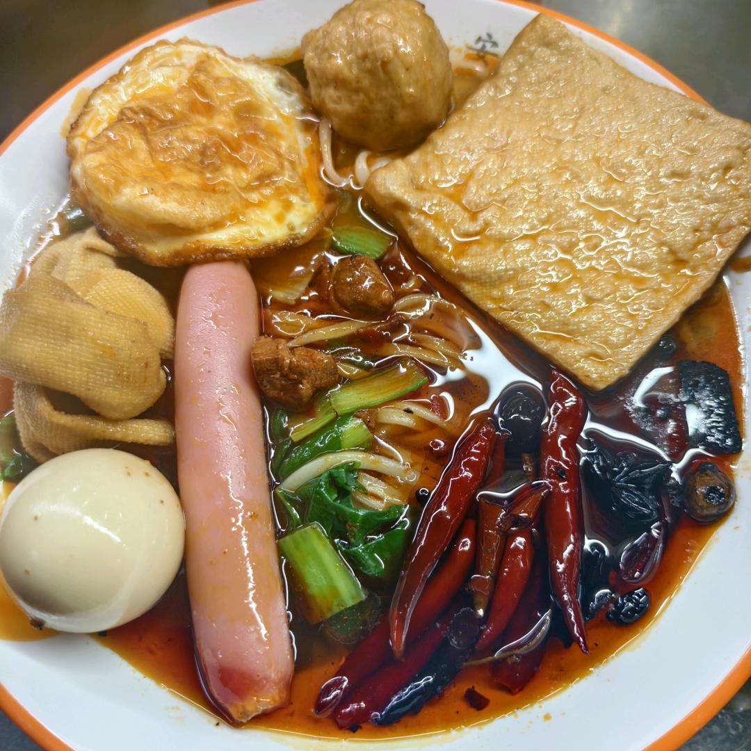 板面🍜随姐